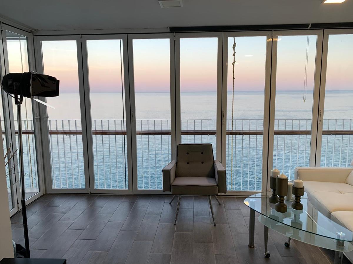 Excellent View Julia Apartment อาลิกันเต ภายนอก รูปภาพ