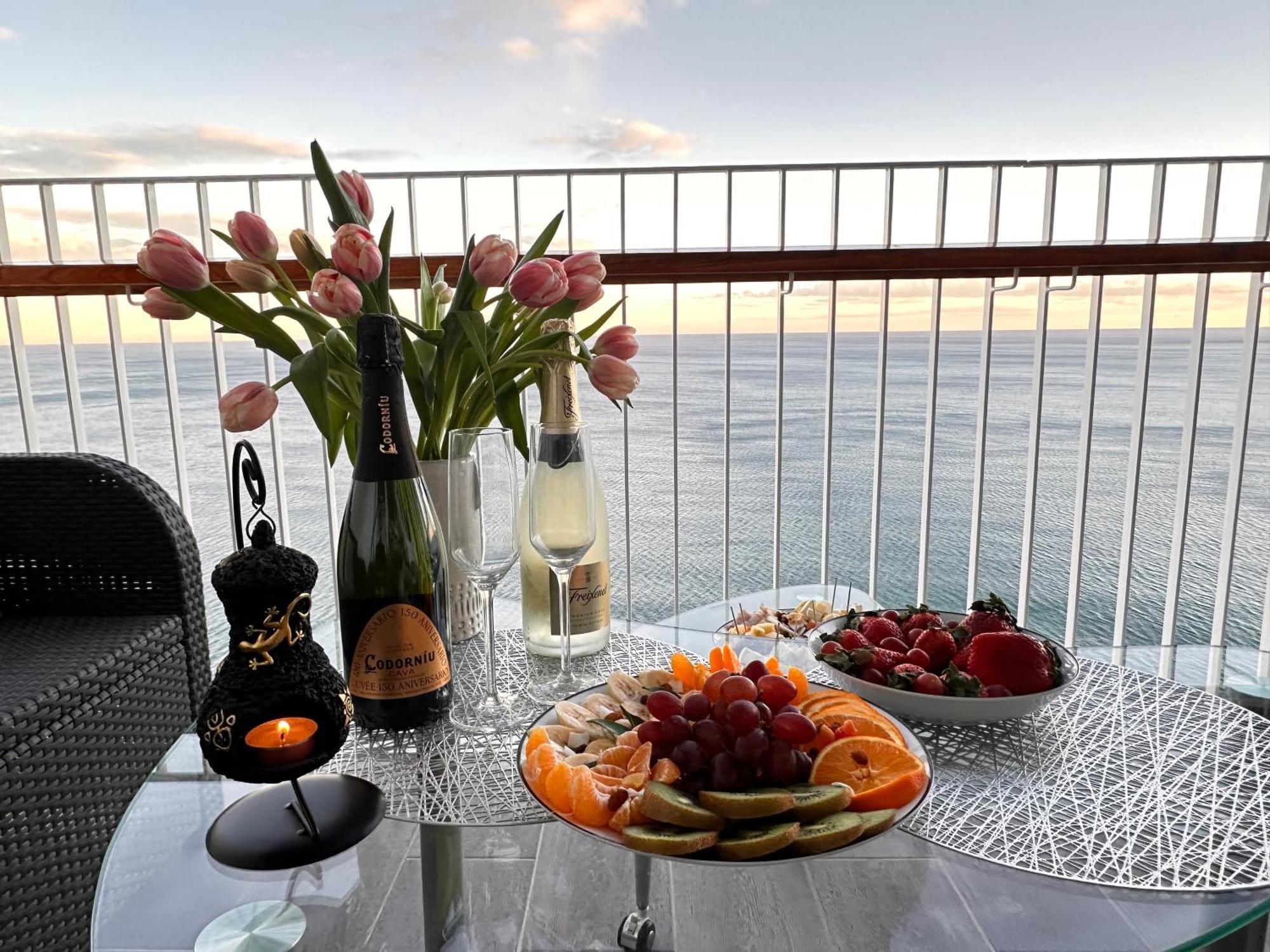 Excellent View Julia Apartment อาลิกันเต ภายนอก รูปภาพ